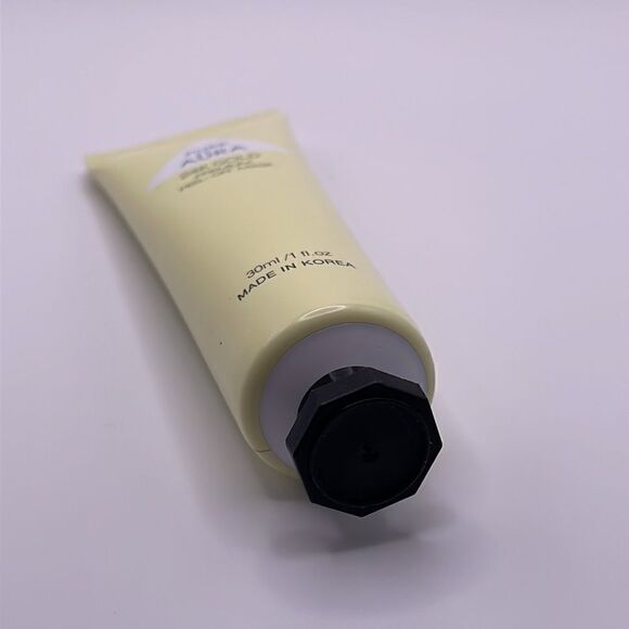 5/$30 beauty bundle, PURE AURA 24k gold premium peel off mask - Picture 5 of 7